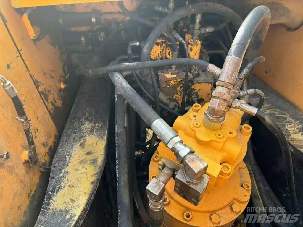 Hyundai R305lc-7 Bageri guseničari