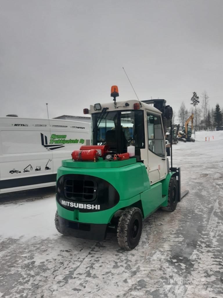 Mitsubishi FD50K Dizelski viljuškari