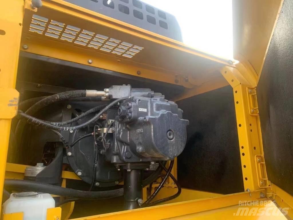 Komatsu pc450 Bageri guseničari