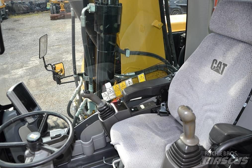 CAT M 315 D Bageri točkaši