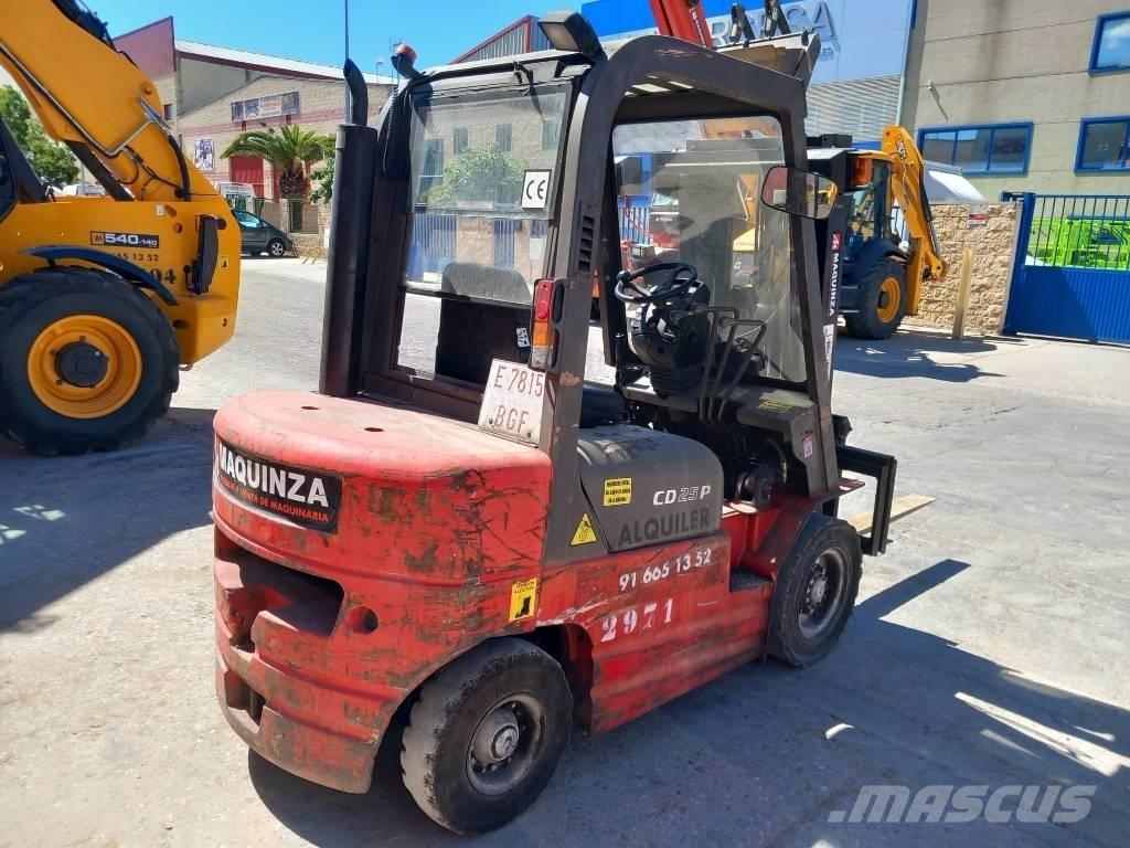 Manitou CD 25 P Dizelski viljuškari