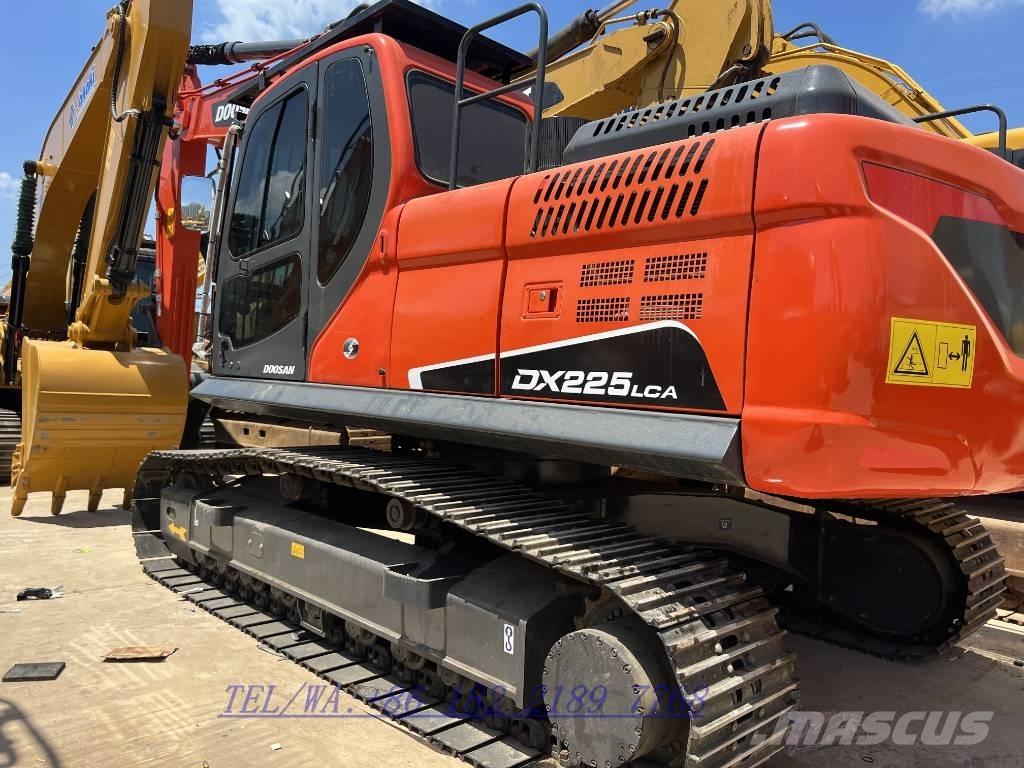 Doosan DX225 Bageri guseničari