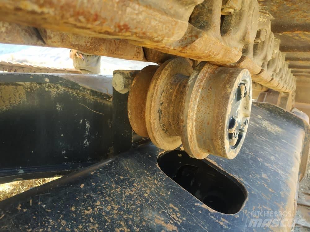 CAT 330D2 L Bageri guseničari