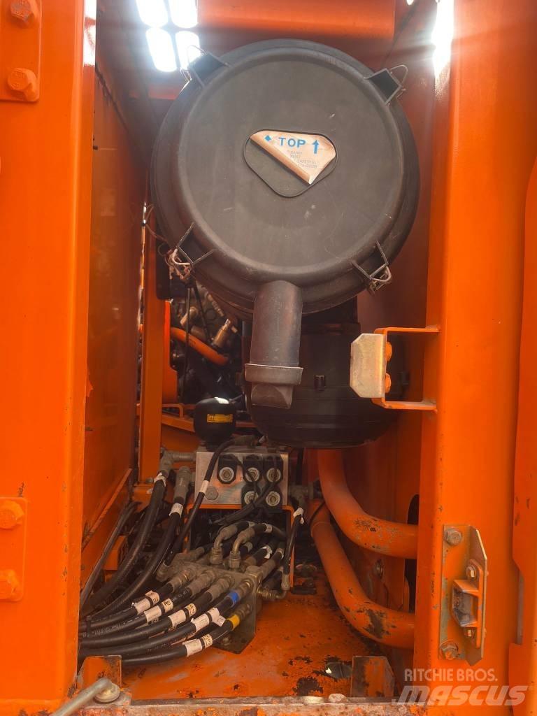 Doosan DX 180 LC Bageri guseničari