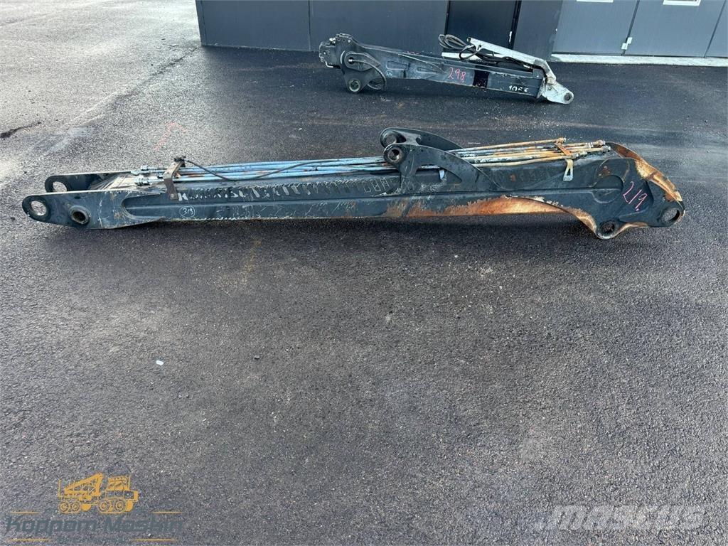 Komatsu 105F Kranovi za debla