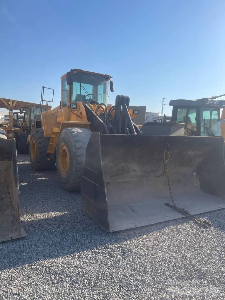 Volvo L 180 E Utovarivači na točkove