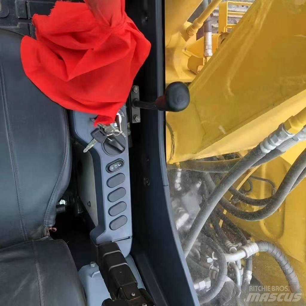 Komatsu PC 60 Bageri guseničari