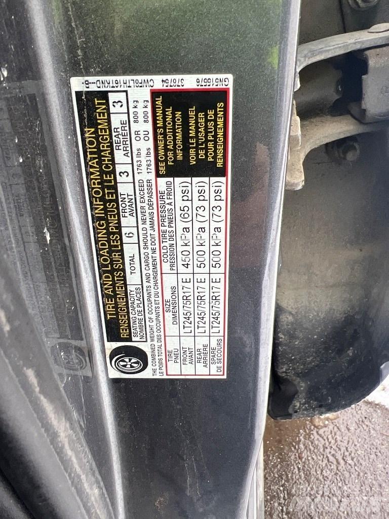 Nissan TITAN XD Pik up kamioni
