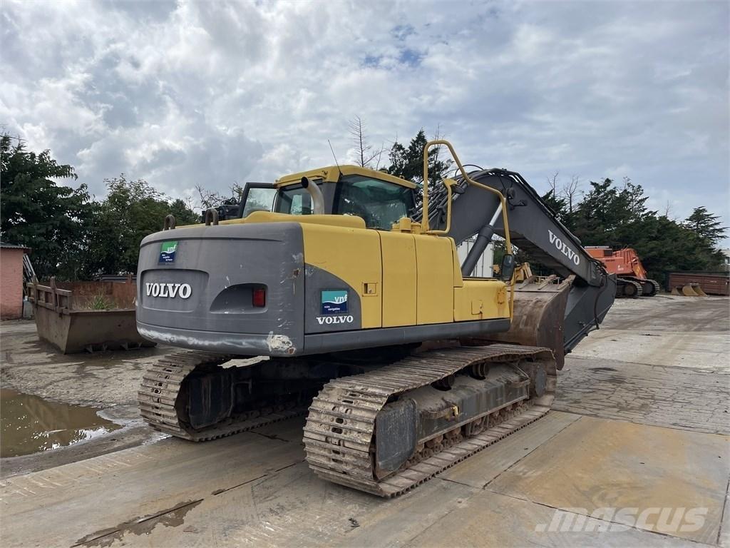 Volvo EC 160 LC Bageri guseničari