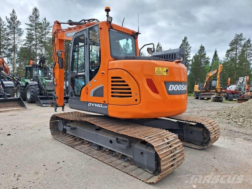 Doosan DX140LCR-5 Bageri guseničari