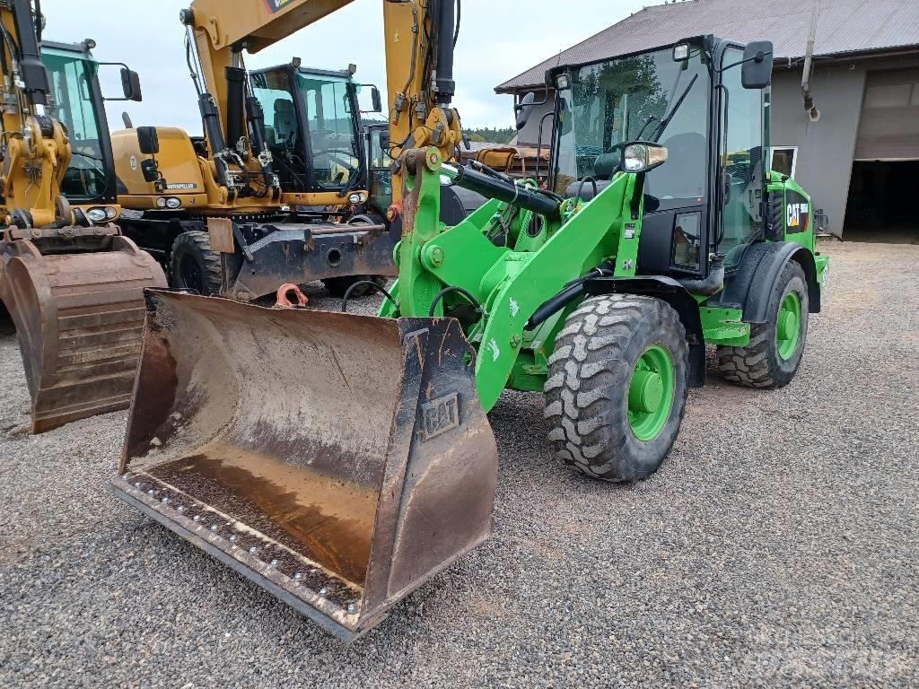 CAT 906M Utovarivači na točkove