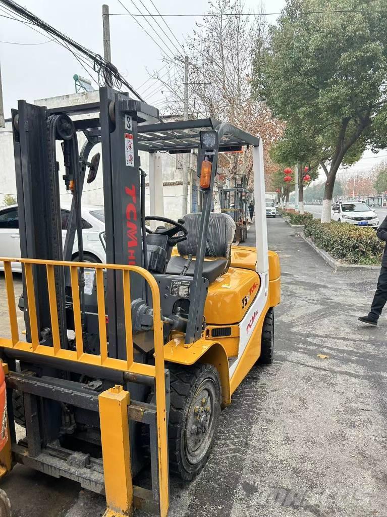 TCM 35 Dizelski viljuškari