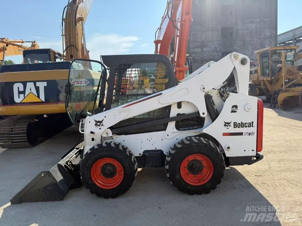 Bobcat S 770 Skid steer mini utovarivači