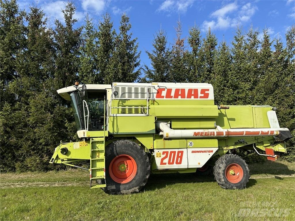 CLAAS Mega 208 Kombajni
