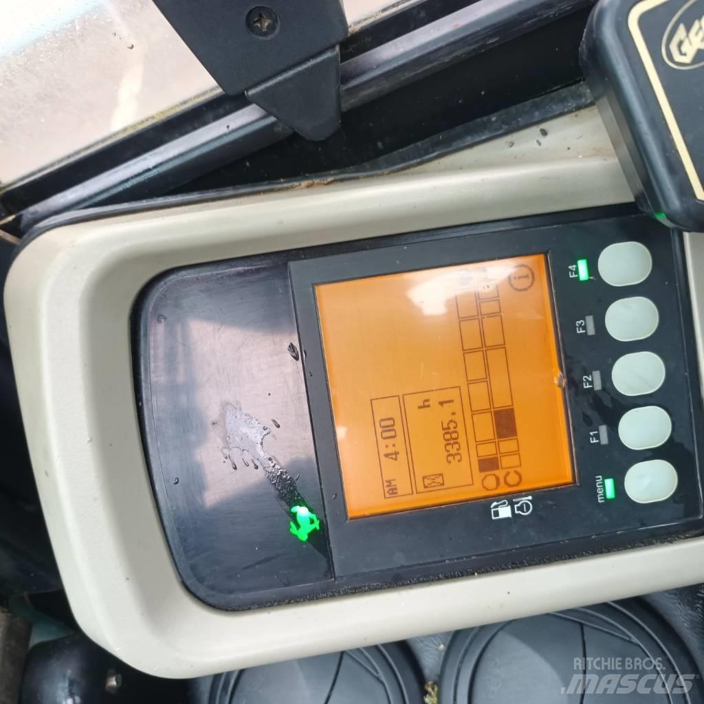 Kobelco SK25SR-6 Mini bageri < 7t