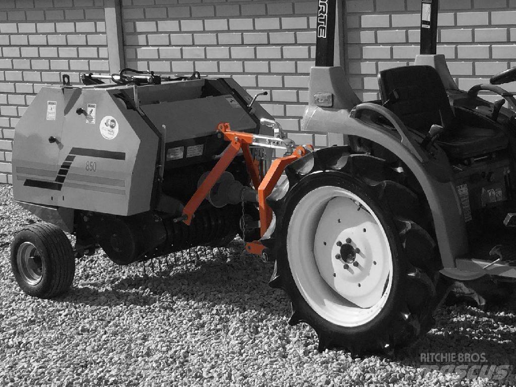  Komondor SBV-800 Prese/balirke za rolo bale