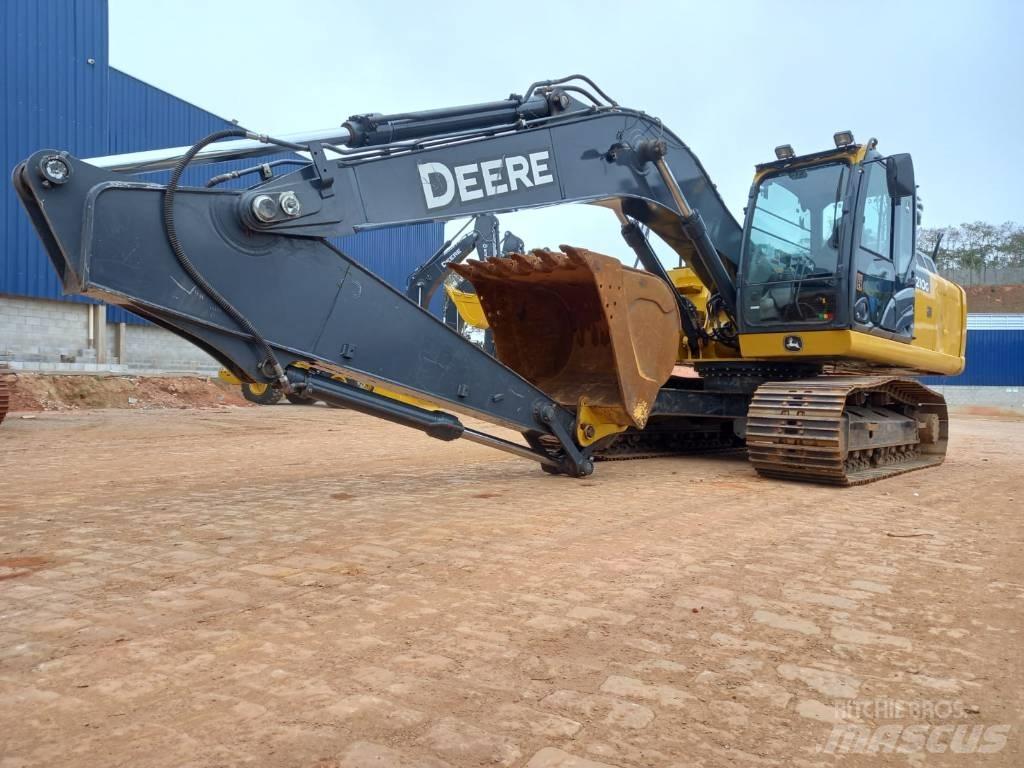 DEERE 210G Bageri guseničari