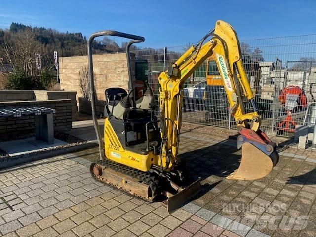 New Holland E 09 SR Mini bageri < 7t
