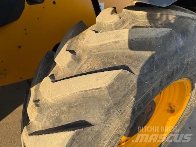 JCB 540-180 Teleskopski viljuškari