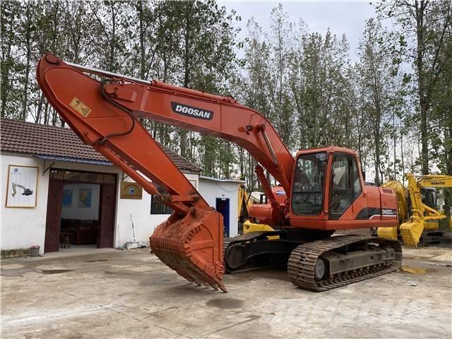Doosan DH225 Bageri guseničari