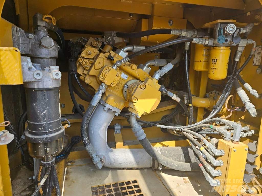 CAT 326 F L Bageri guseničari