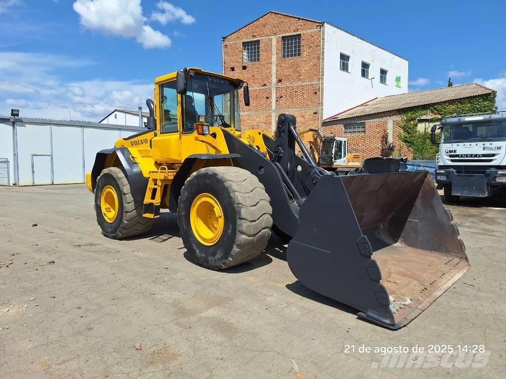 Volvo L 120 E Utovarivači na točkove
