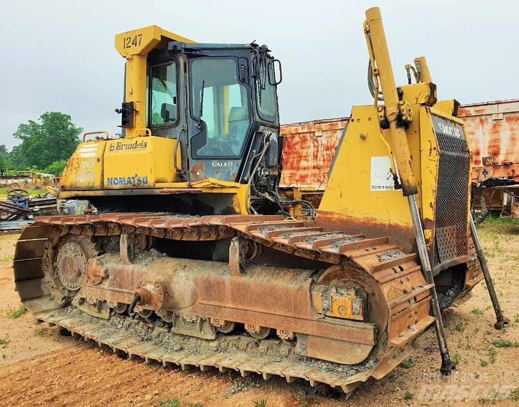 Komatsu D 85 PX-15 Buldožeri guseničari
