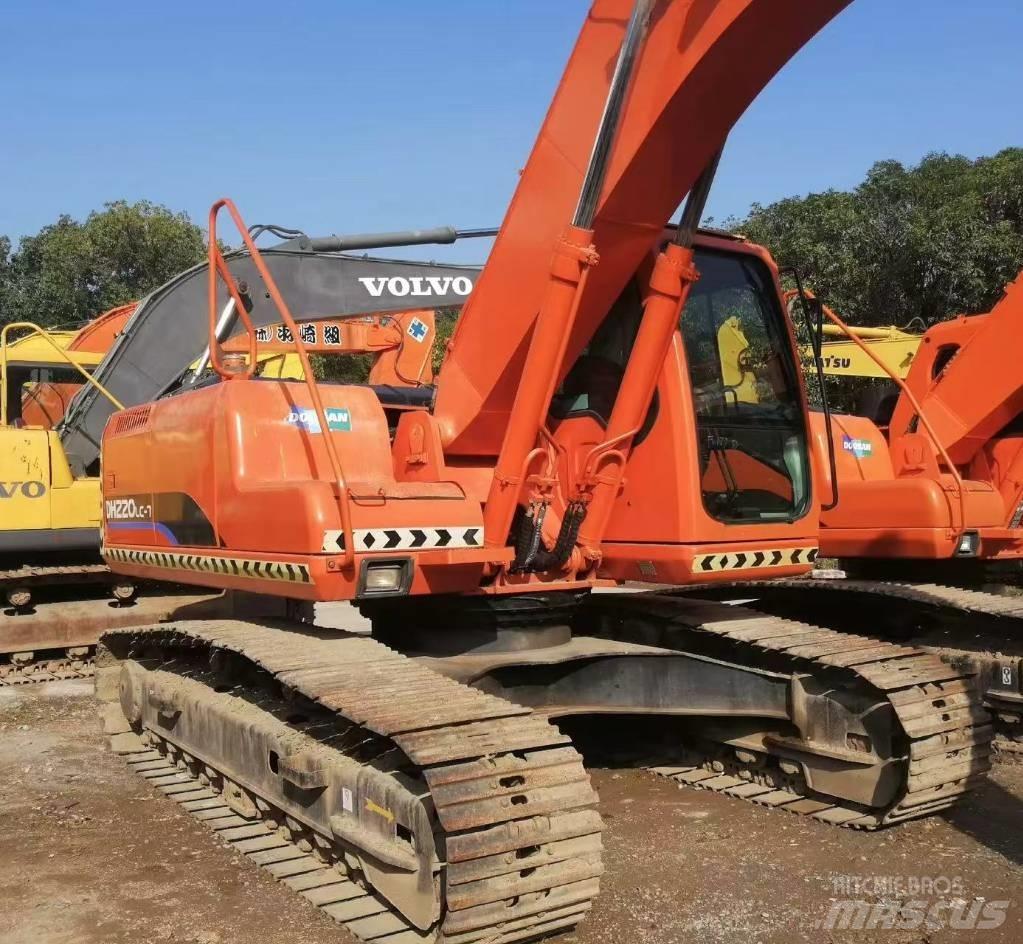 Doosan DH 220 Bageri guseničari