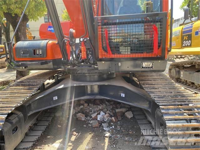 Doosan DX 225 LC Bageri guseničari