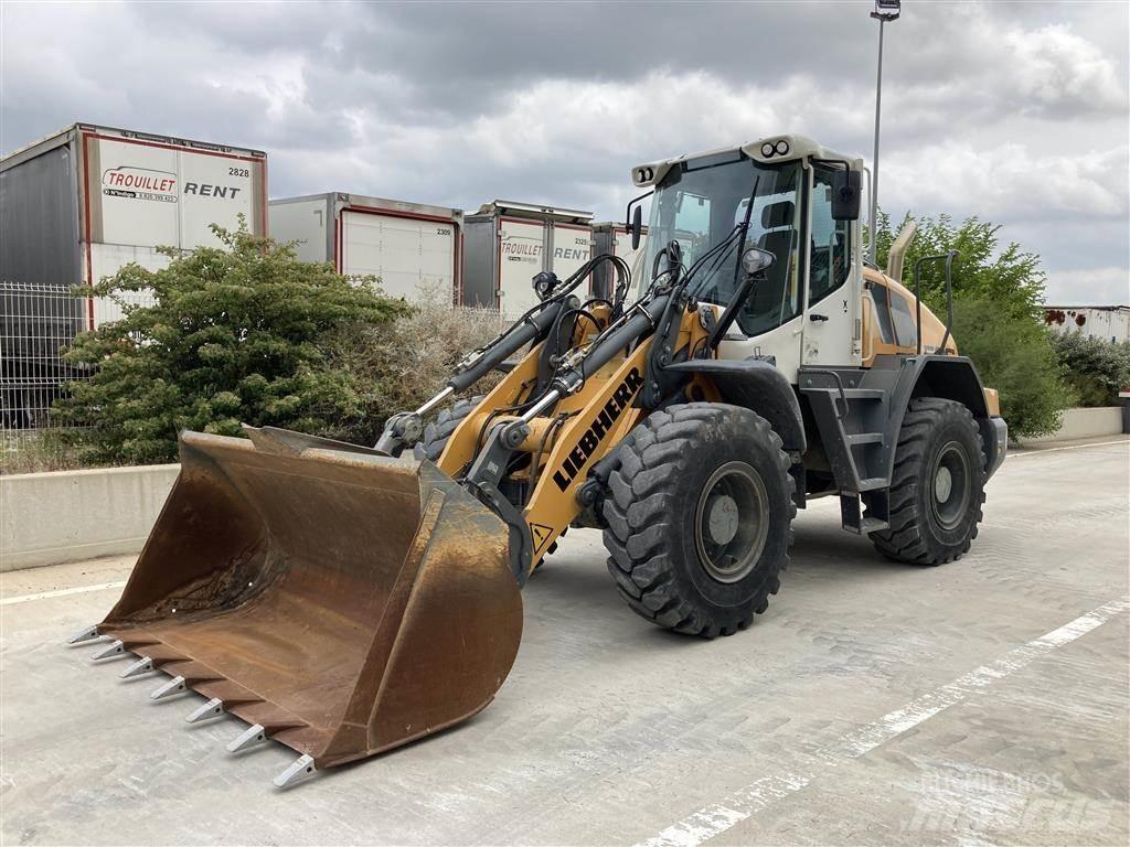 Liebherr L 526 Utovarivači na točkove