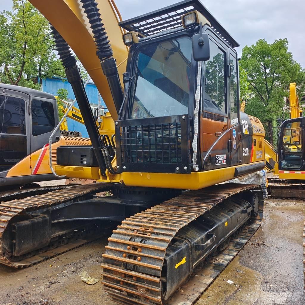 CAT 320D2 Bageri guseničari