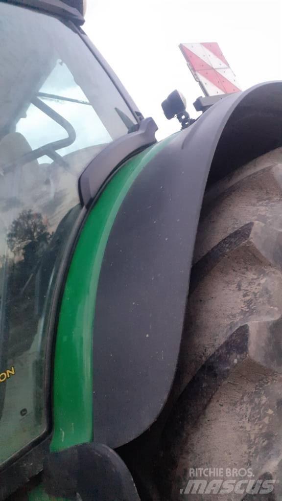 John Deere 6175 R Traktori