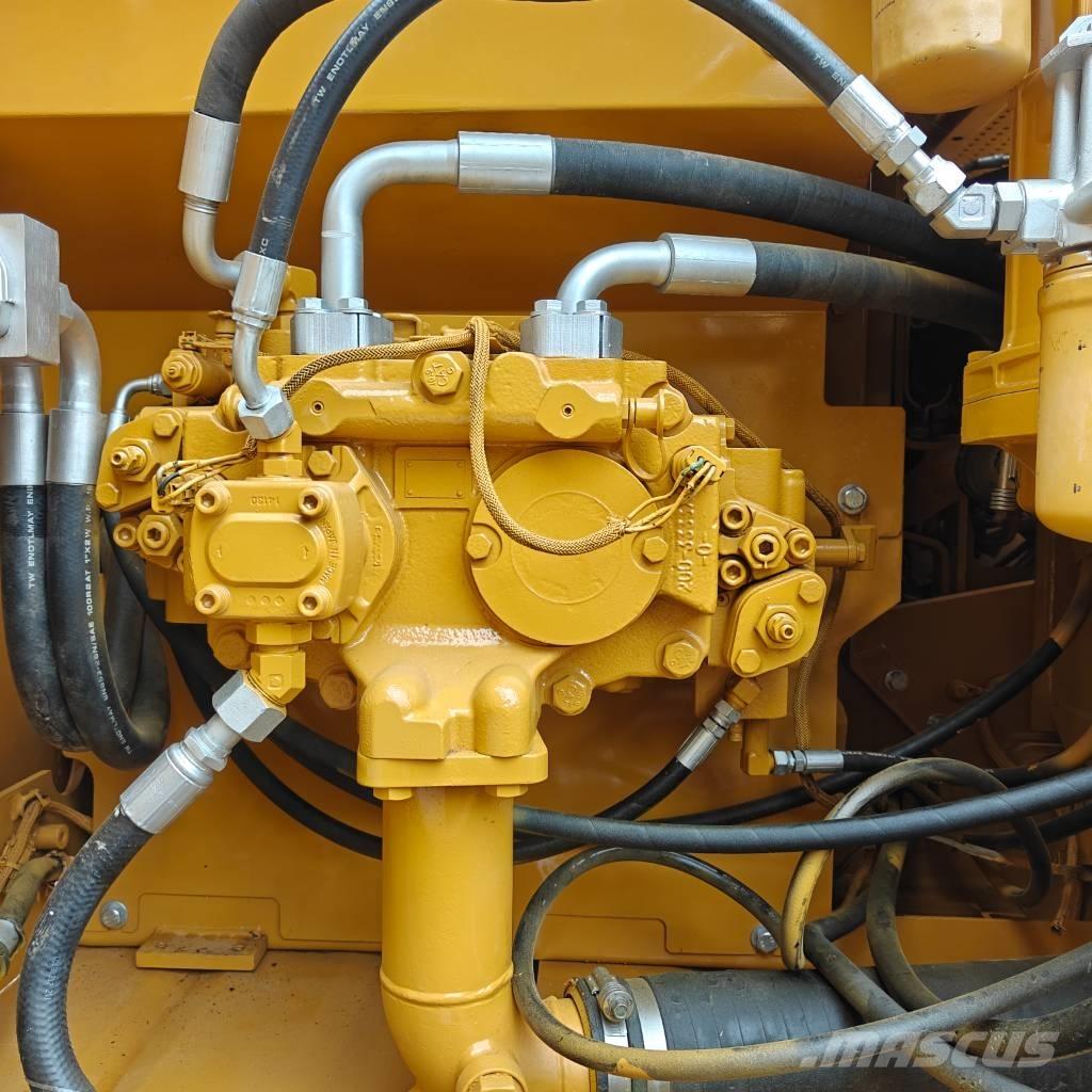 CAT 320 D Bageri guseničari