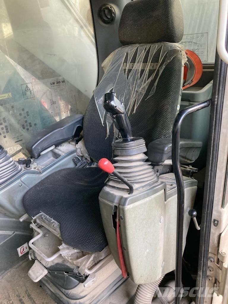 Liebherr LH 30 M Bageri za prenos primarnih/sekundarnih sirovina