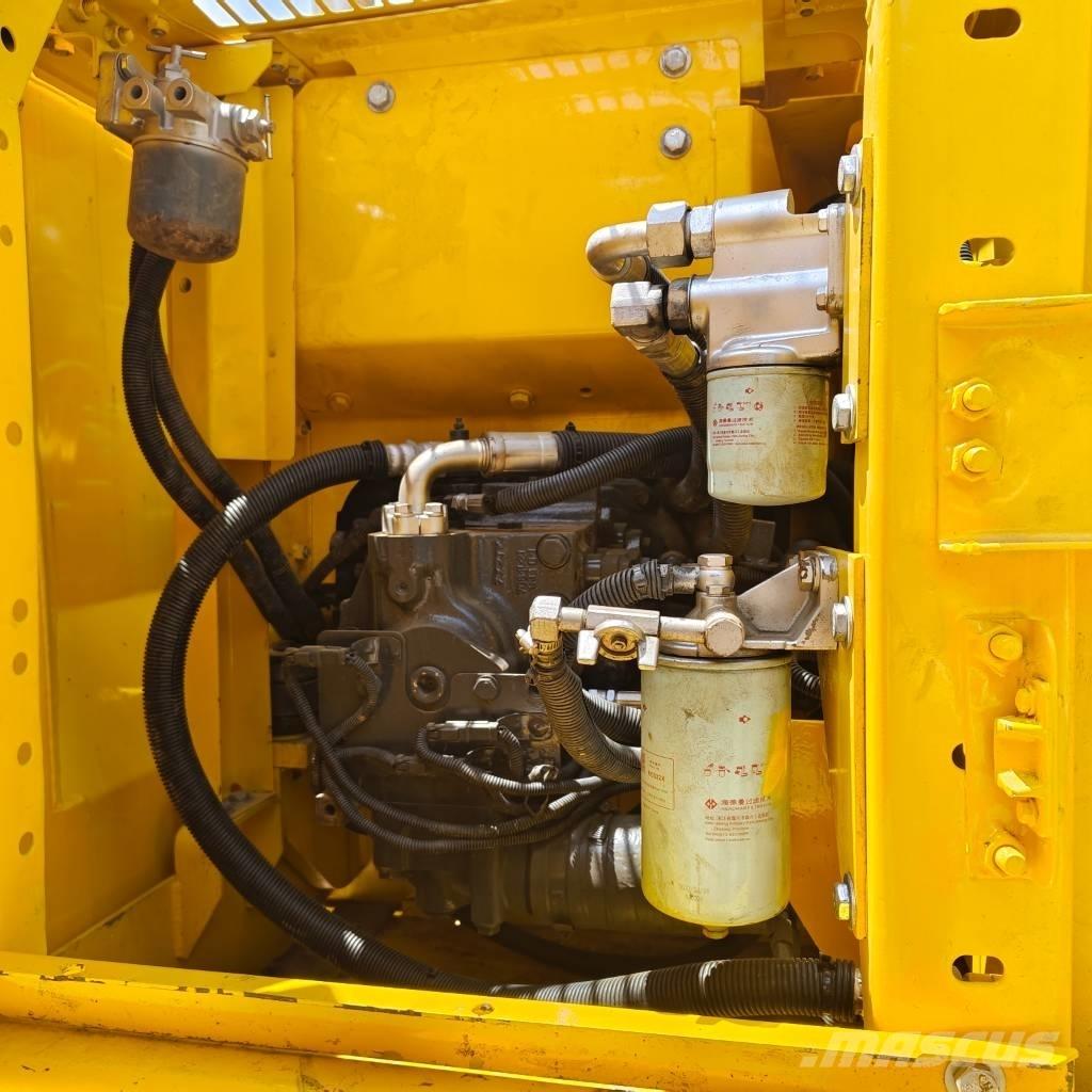 Komatsu PC 130 LC Bageri guseničari