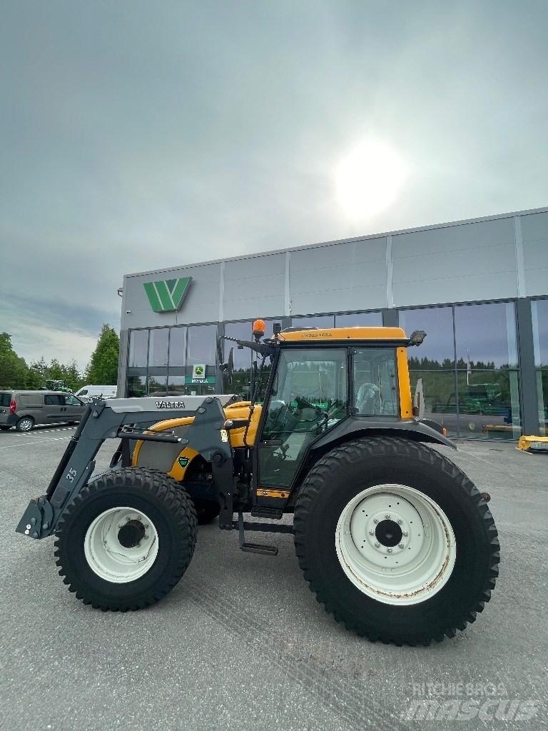 Valtra A95 Traktori