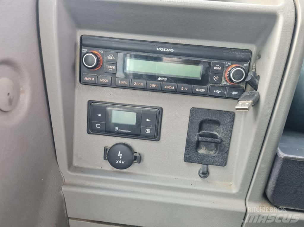 Volvo EC 300 EL Bageri guseničari
