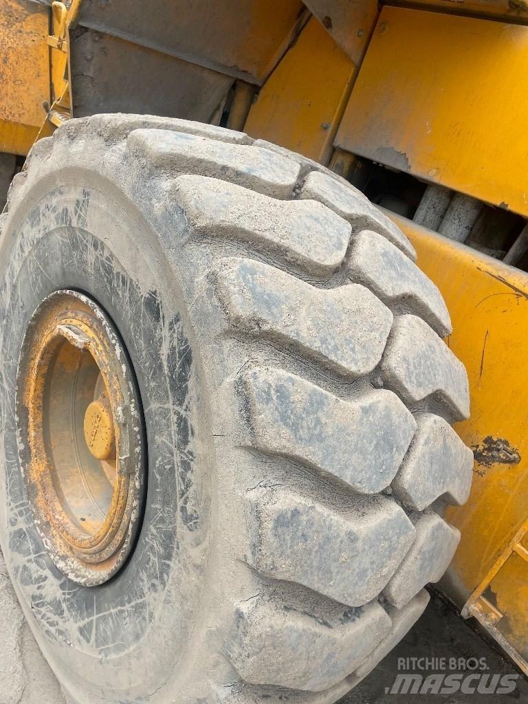 Volvo L 180 C Utovarivači na točkove