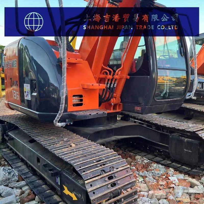 Hitachi ZX 135 Midi bageri 7t – 12t