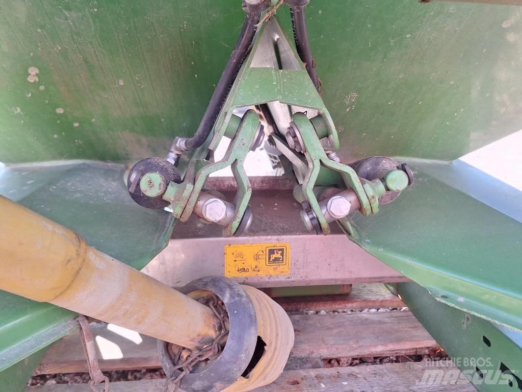 Amazone ZA-X 1402 Rasturači mineralnog đubriva