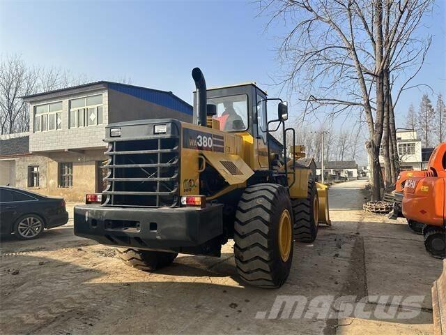 Komatsu WA380 Utovarivači na točkove