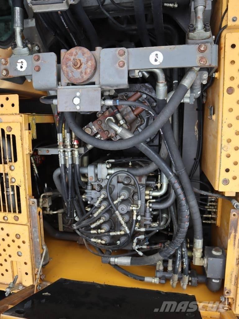 Volvo EC 360 B N L Bageri guseničari