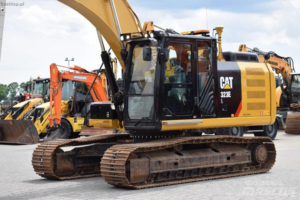 CAT 323 EL Bageri guseničari