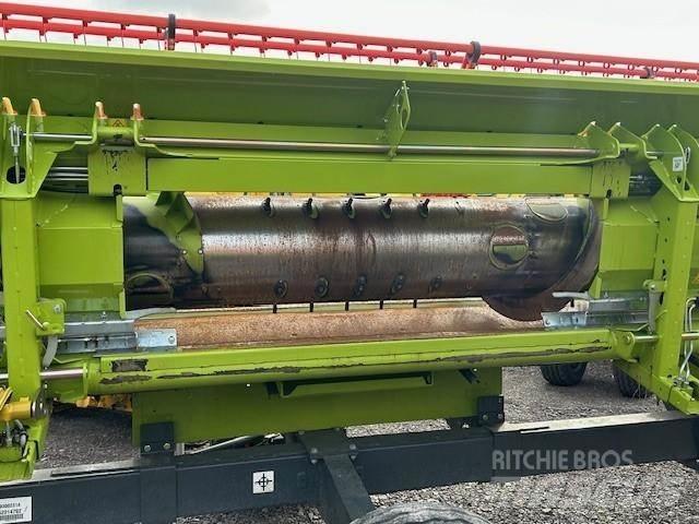 CLAAS TRION 660 Kombajni