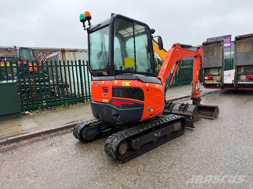 Kubota U 27-4 Mini bageri < 7t