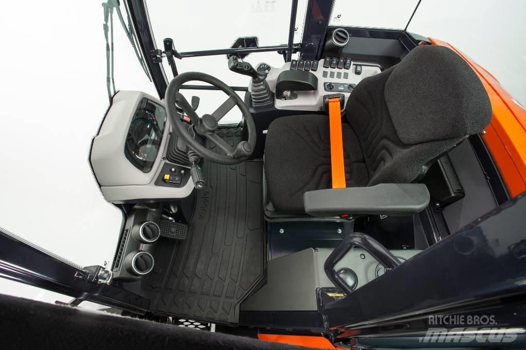 Kubota R 090 Utovarivači na točkove