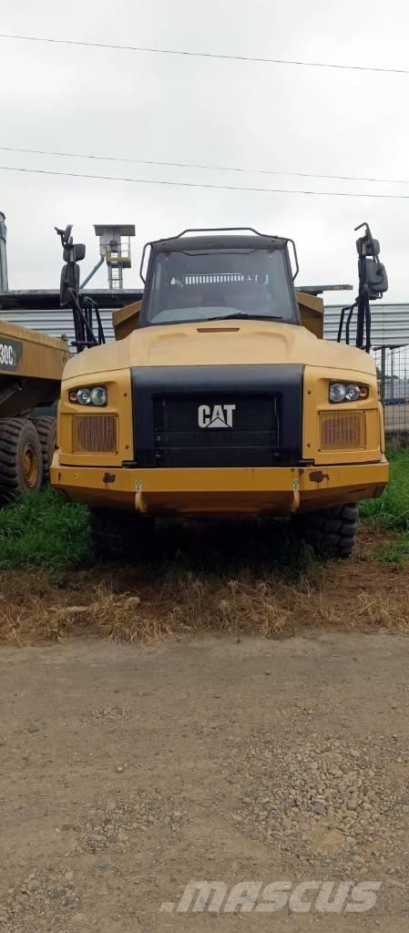 CAT 730 C 2 Zglobni damperi