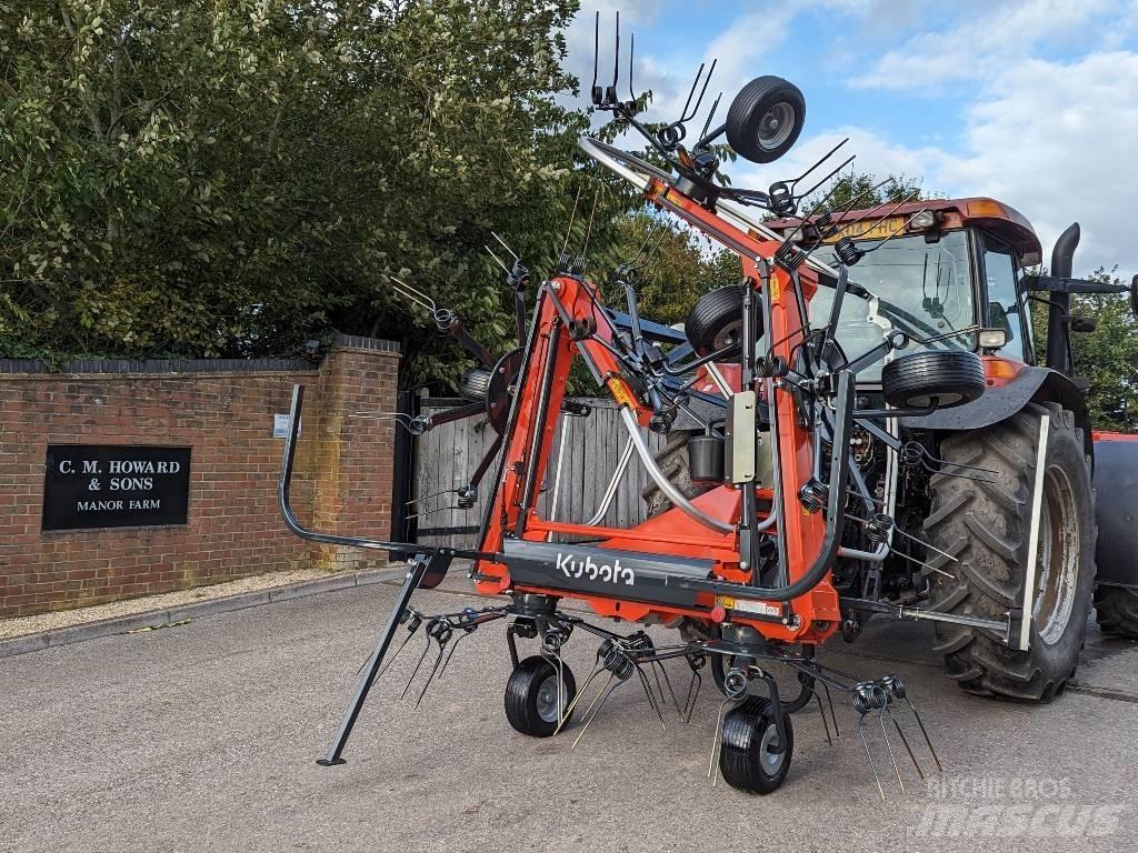 Kubota TE6576 Okretači i sakupljači sena