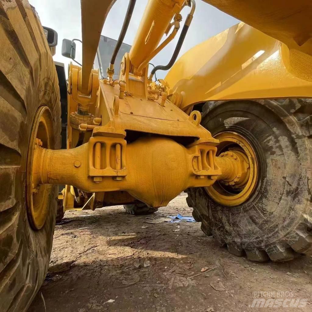 Komatsu WA 500 Utovarivači na točkove