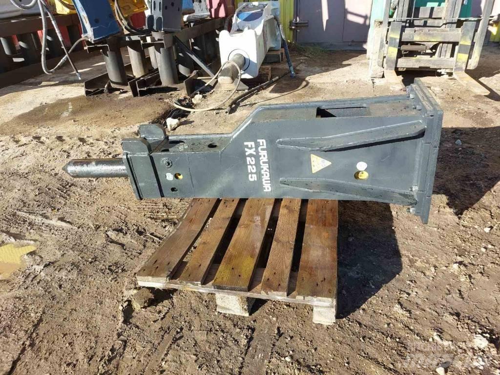 Furukawa FX 225 Čekići